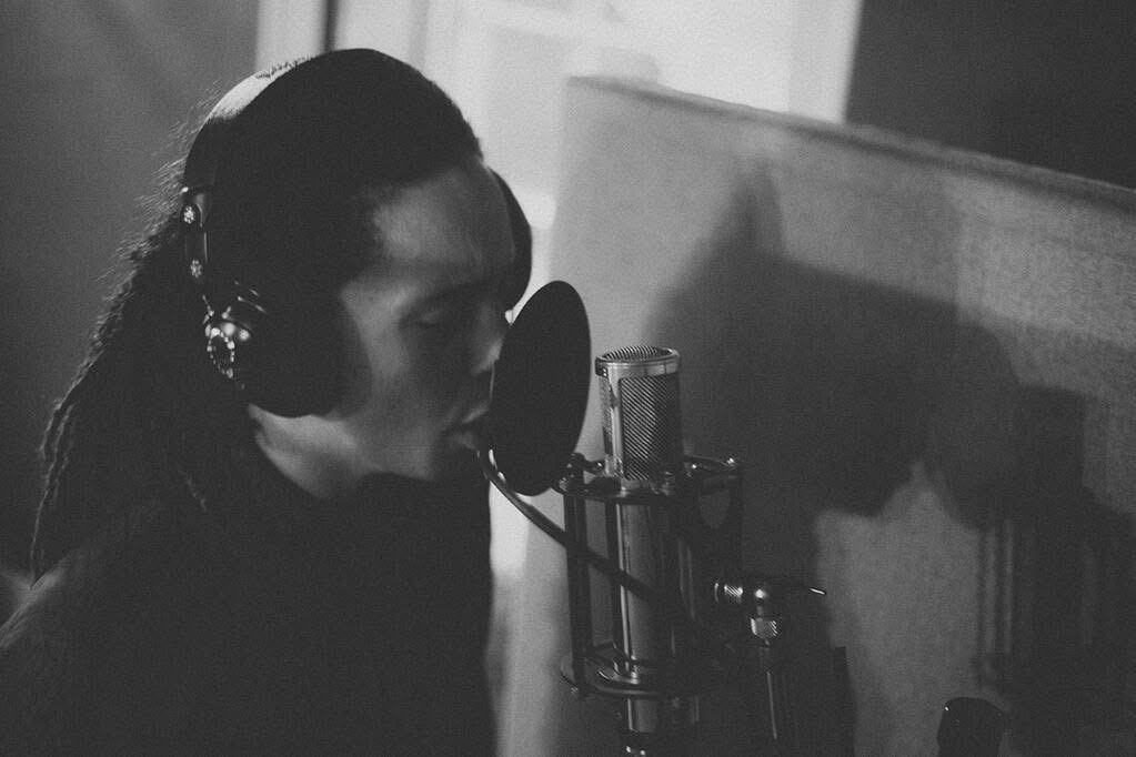 Isaiah Dreads recording at Xenomania.