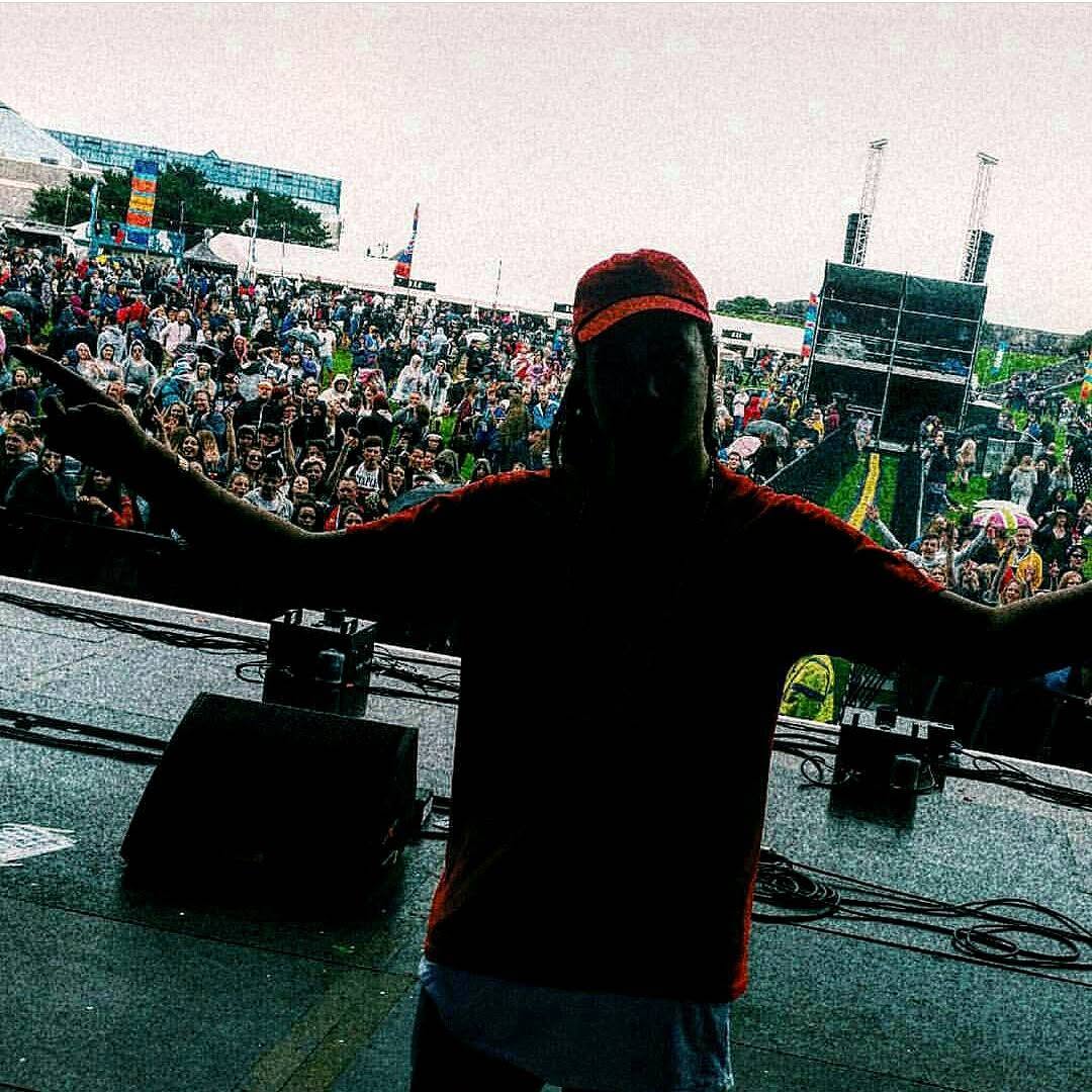 Isaiah Dreads on stage at Victorious Festival in Portsmouth.