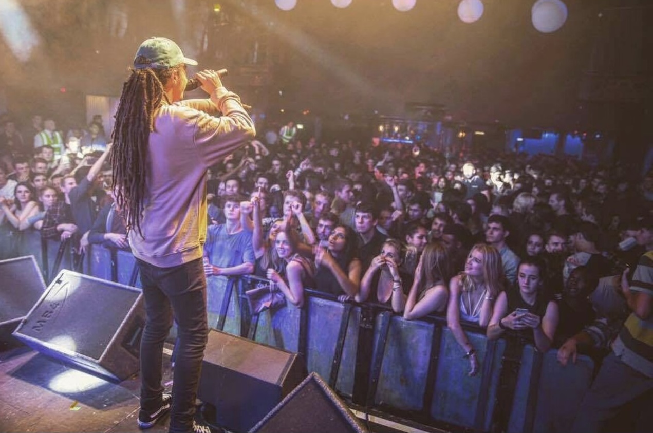 Isaiah Dreads performing in Bristol.