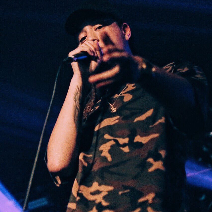 Isaiah Dreads performing on Bugzy Malone's Facing Time Tour.
