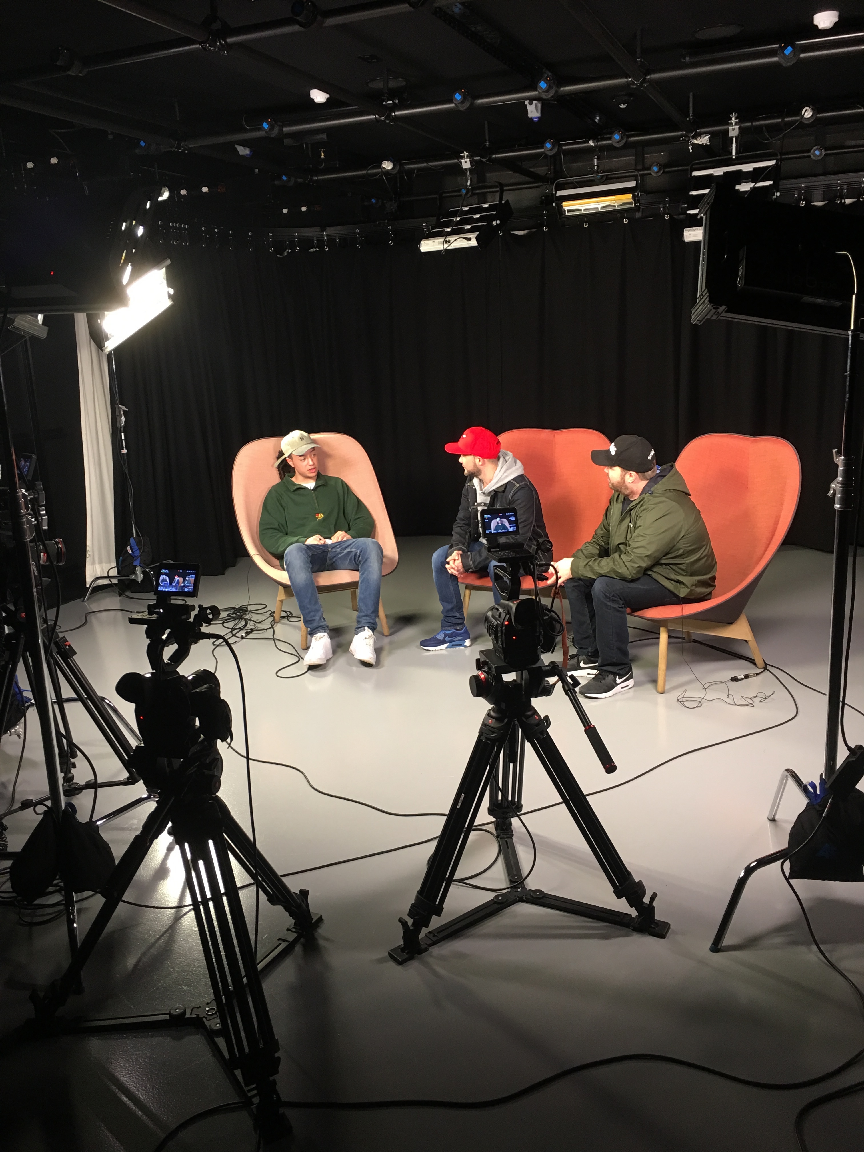 Isaiah Dreads being interviewed by Harry Shotta and DJ Phantasy.