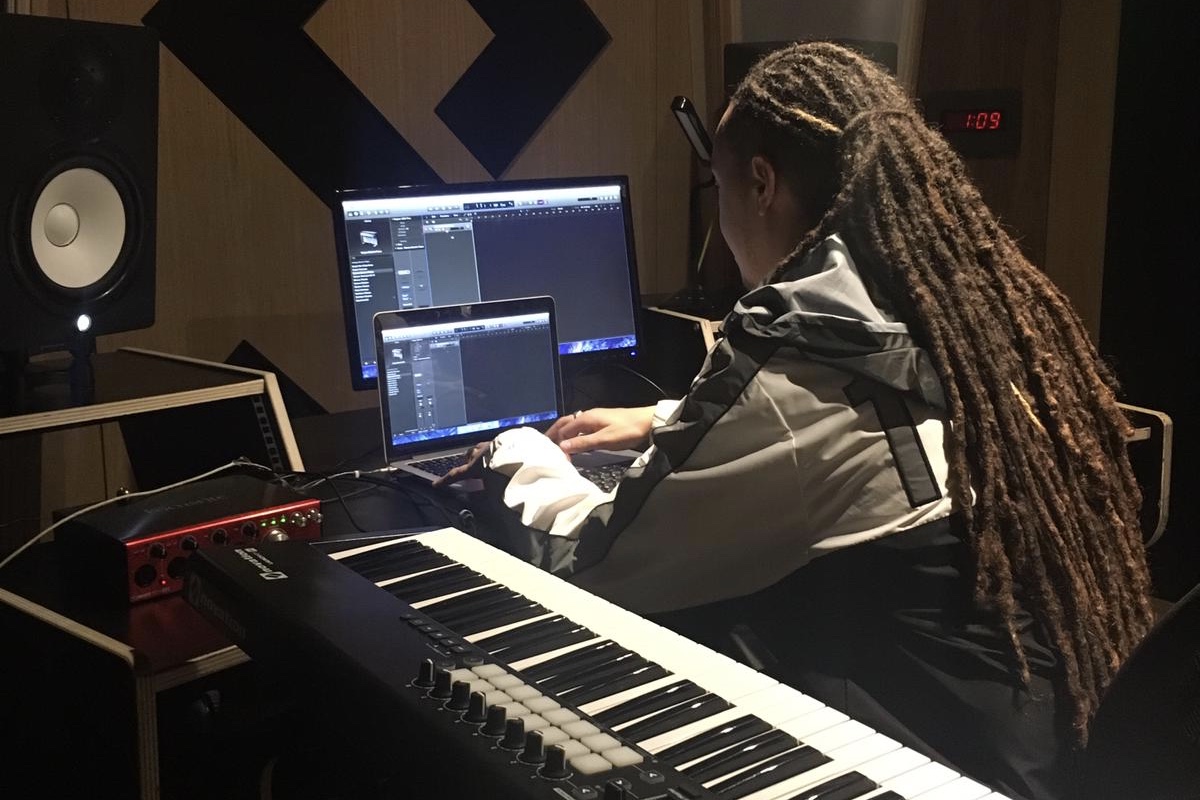 Isaiah Dreads working at Pirate Studios in London.