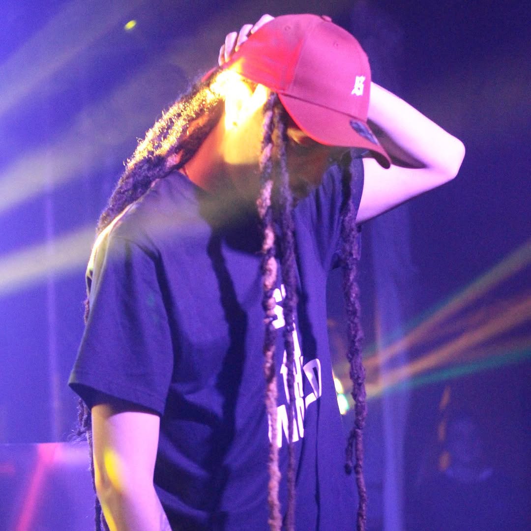 Isaiah Dreads performing in Dorset.