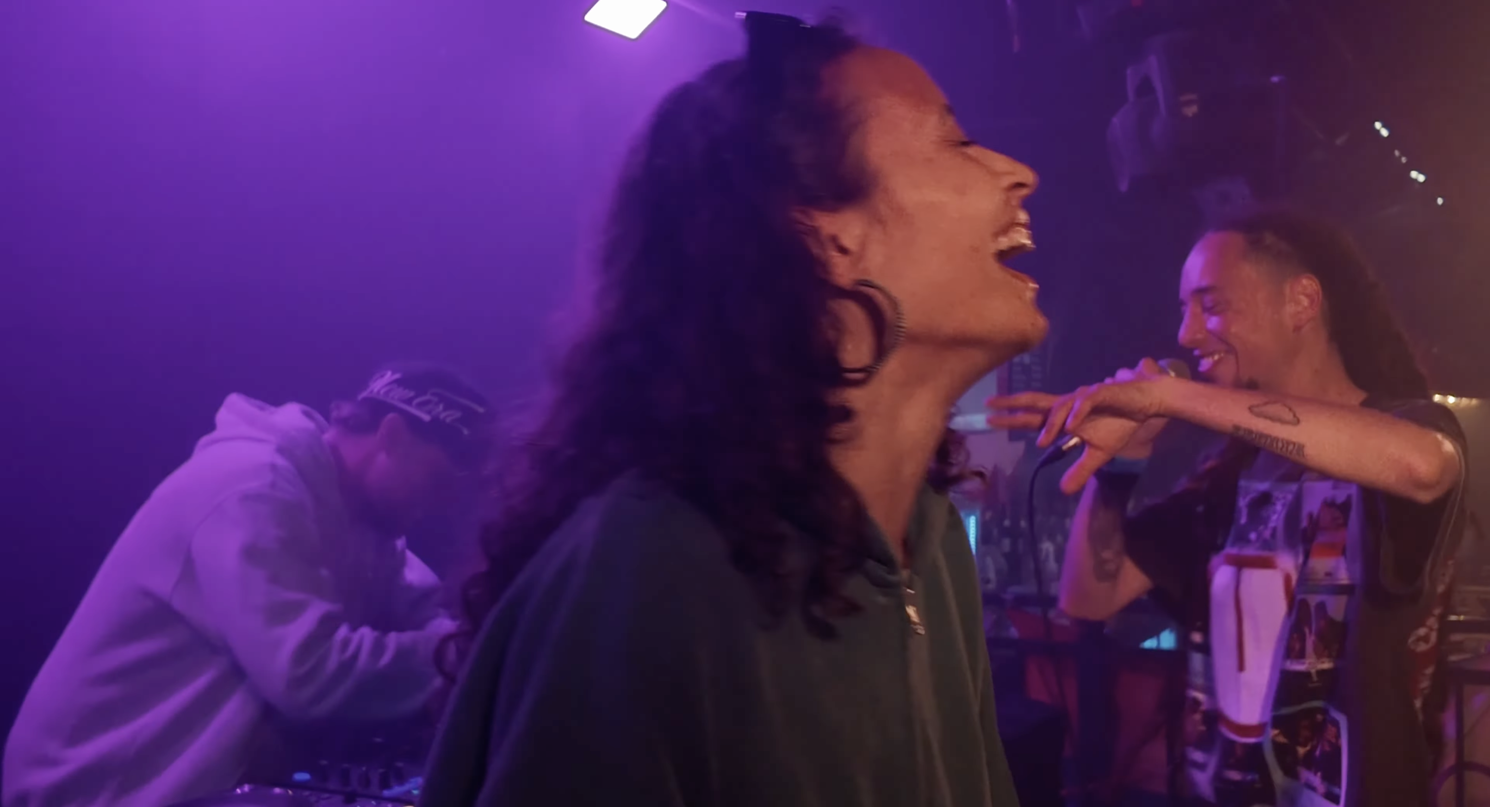 Isaiah Dreads & MazeyJune - Flowers Video